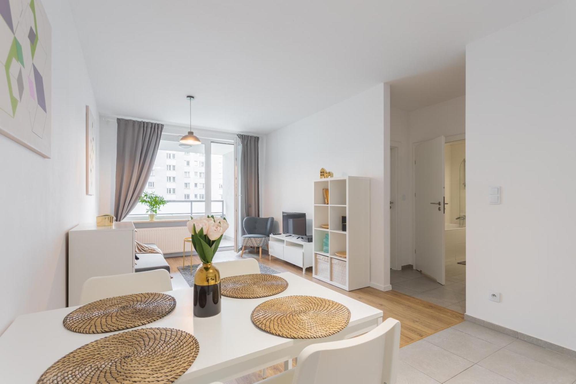 Urban Chic - Pereca - Rondo Onz - Luxury Warsaw Stays - 14 People Exterior photo