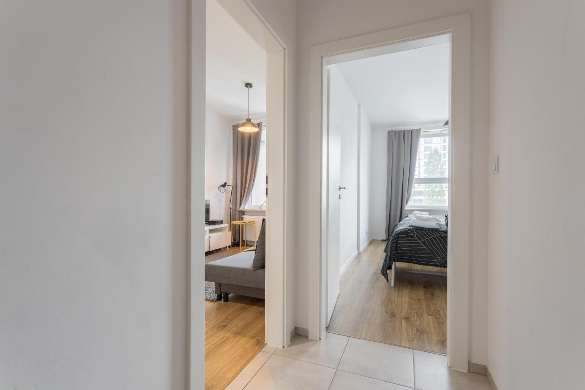 Urban Chic - Pereca - Rondo Onz - Luxury Warsaw Stays - 14 People Exterior photo